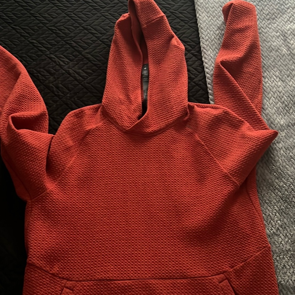 Lululemon at ease hoodie barely worn size medium